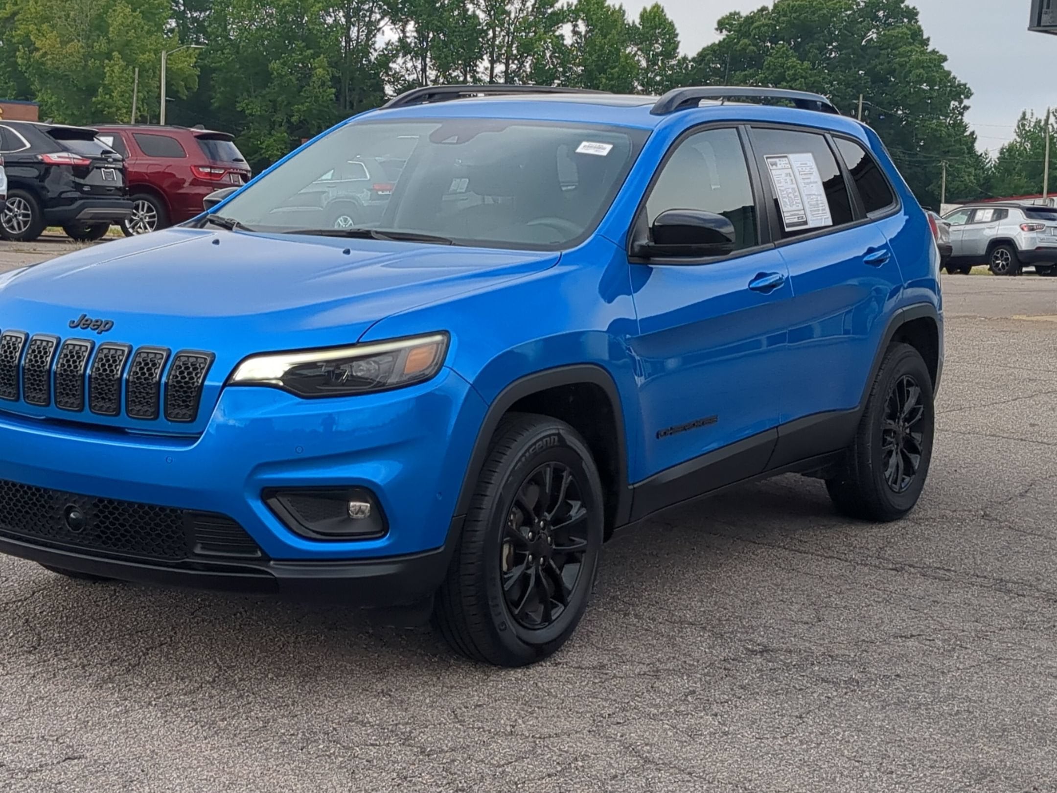 2023 Jeep Cherokee Altitude Lux 4x4