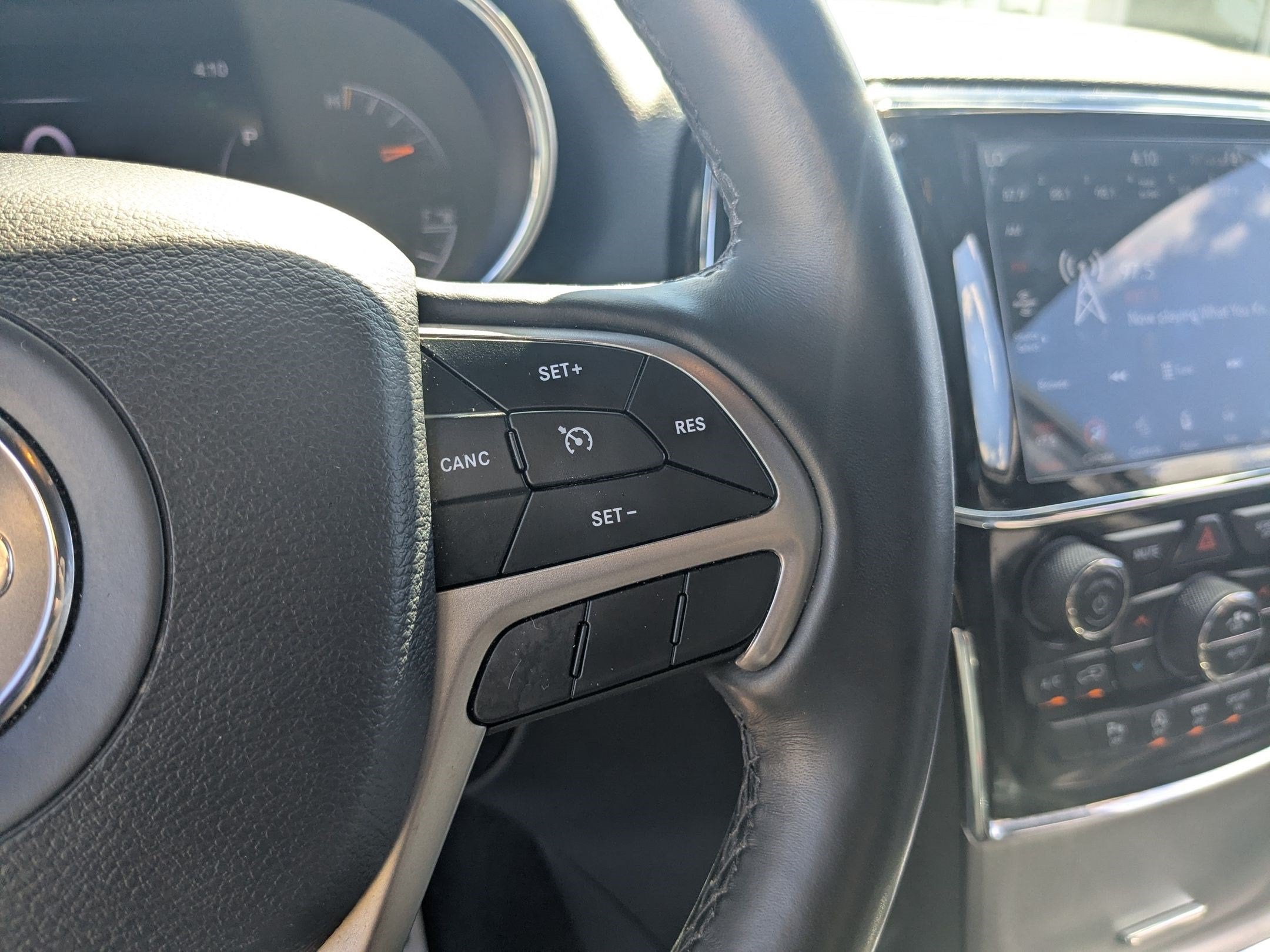 2021 Jeep Grand Cherokee Laredo X 4x2