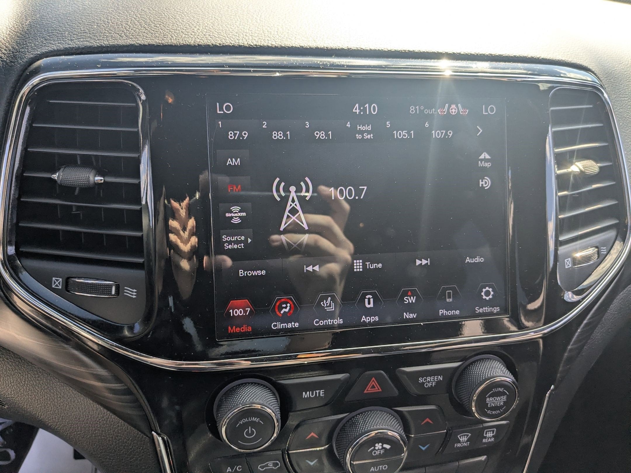 2021 Jeep Grand Cherokee Laredo X 4x2