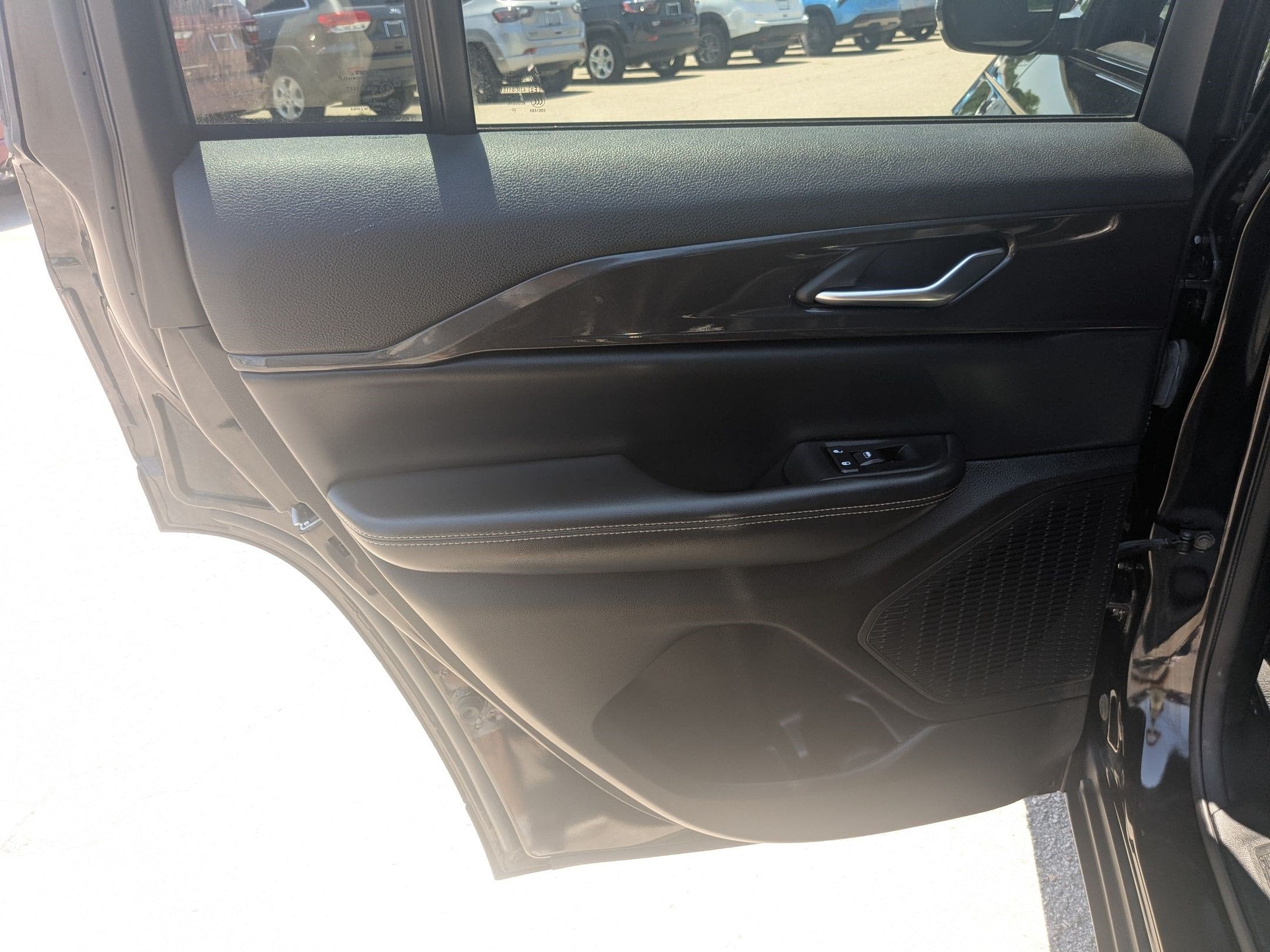2023 Jeep Grand Cherokee Altitude 4x4
