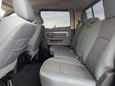 2018 RAM 1500 Big Horn Crew Cab 4x4 5'7' Box