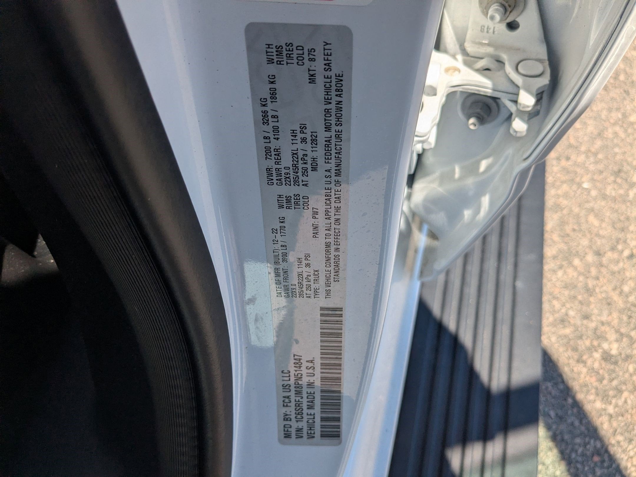 2023 RAM 1500 Laramie Crew Cab 4x4 5'7' Box