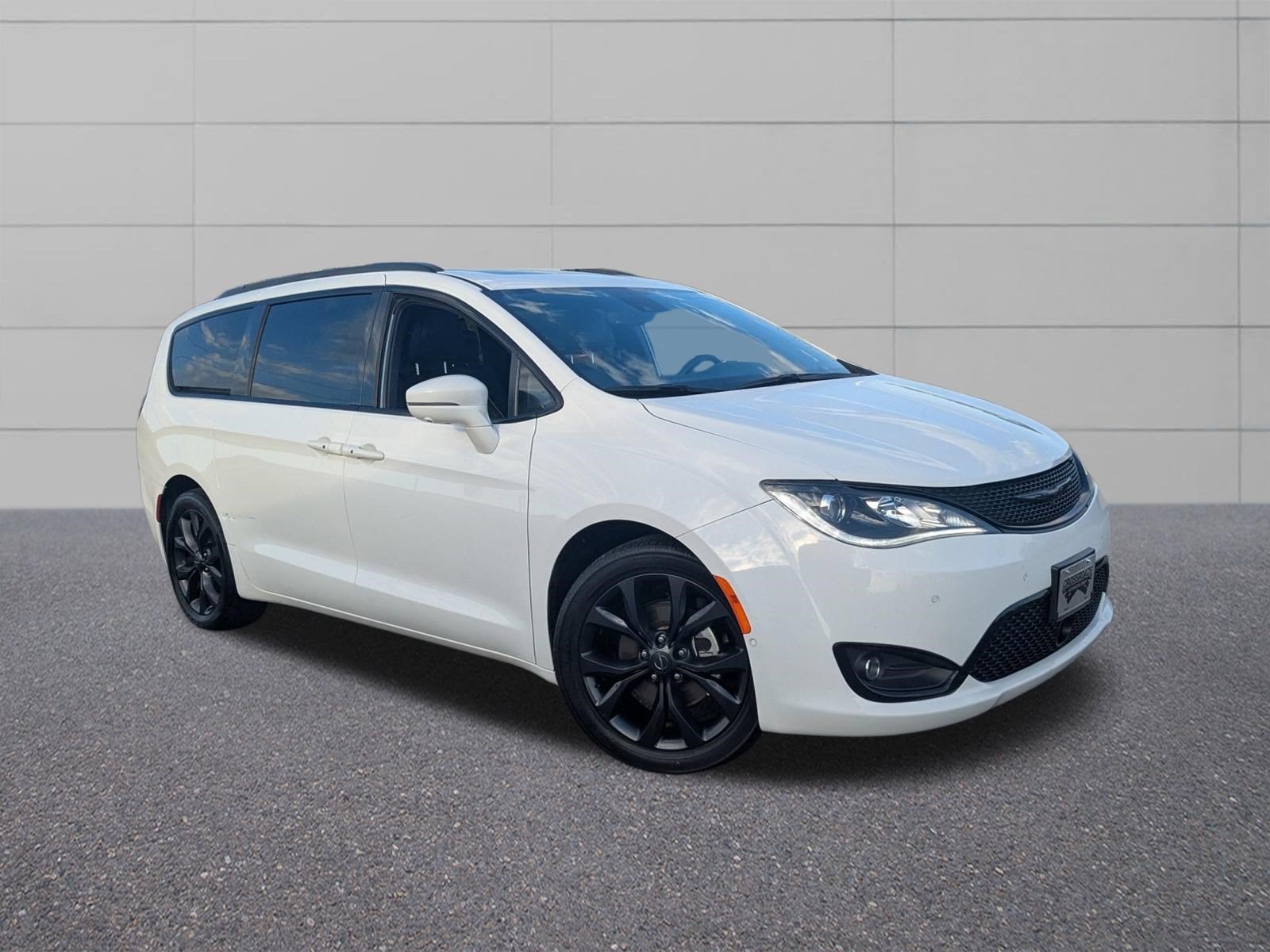 2020 Chrysler Pacifica Limited 35th Anniversary