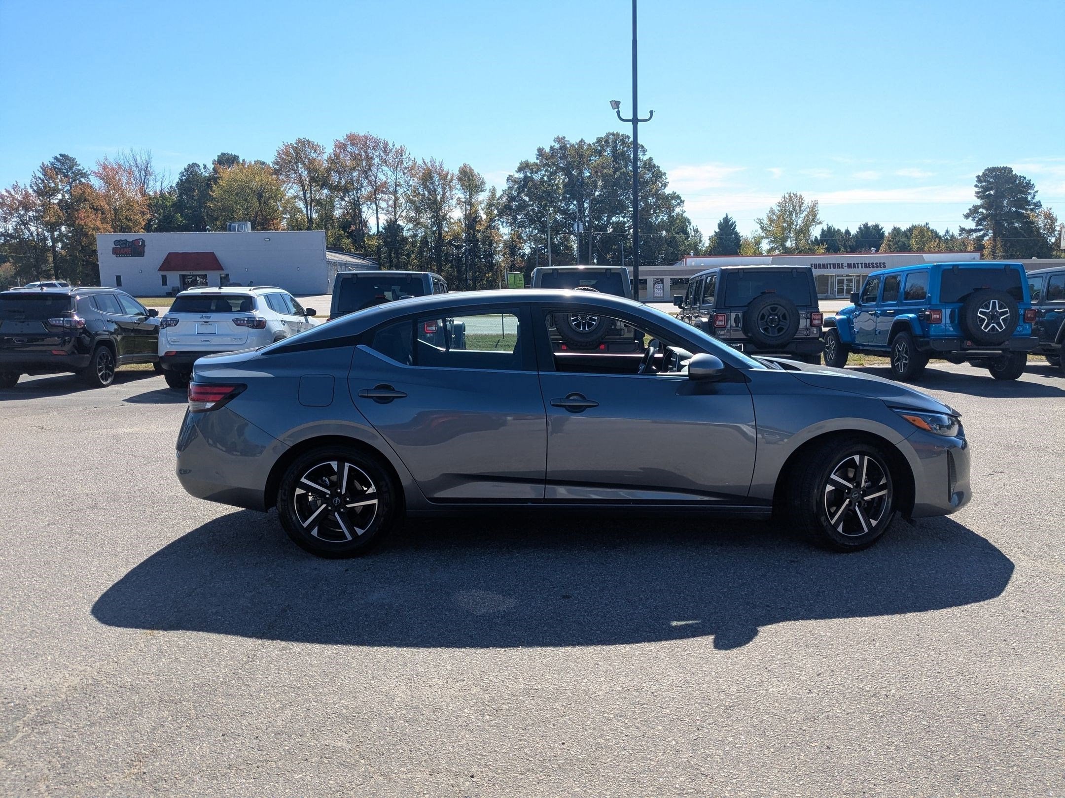 2024 Nissan Sentra SV Xtronic CVT