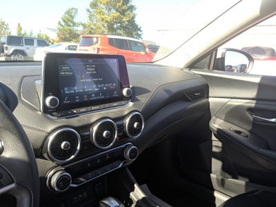 2024 Nissan Sentra SV Xtronic CVT