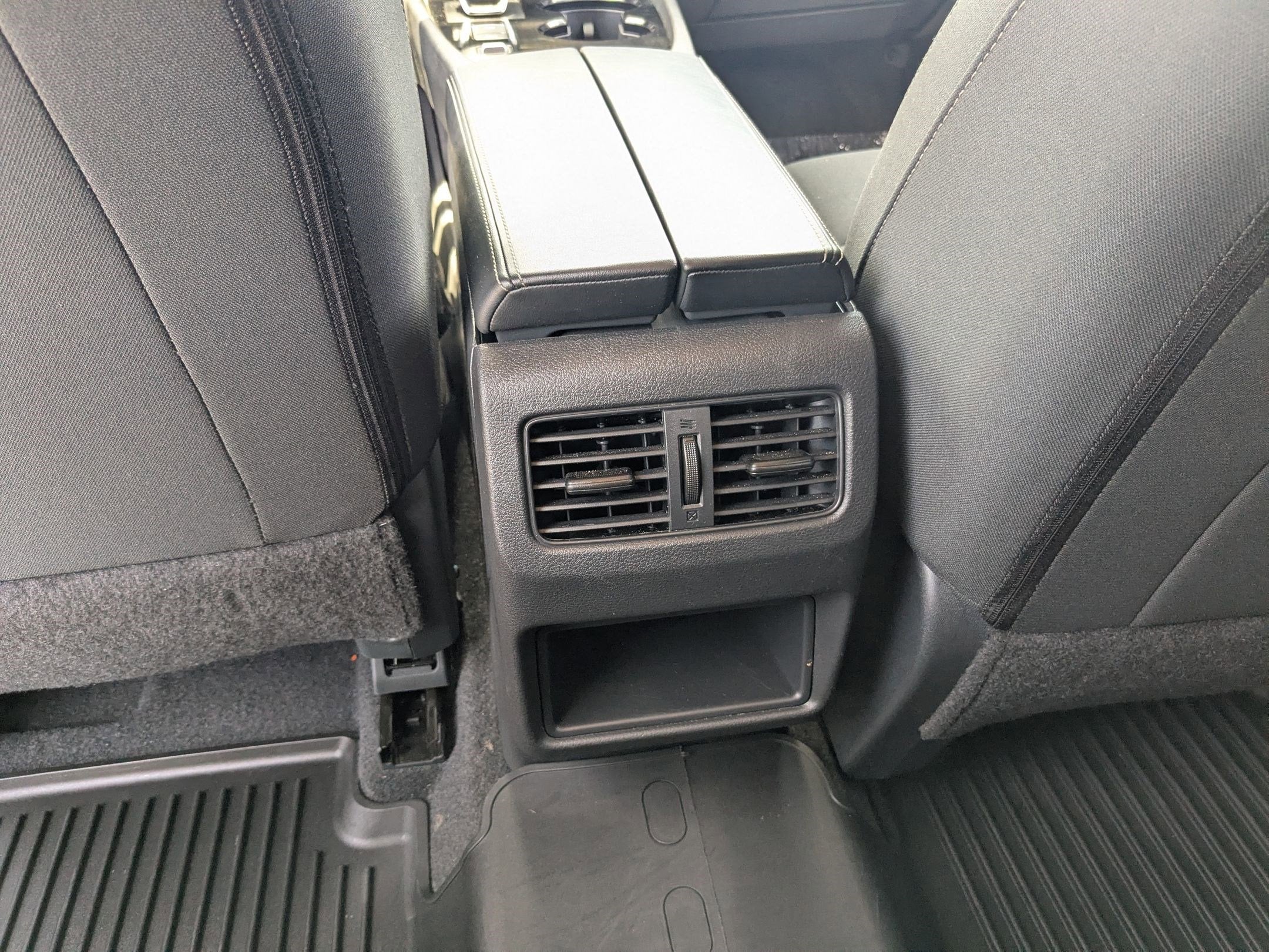 2025 Nissan Rogue S FWD