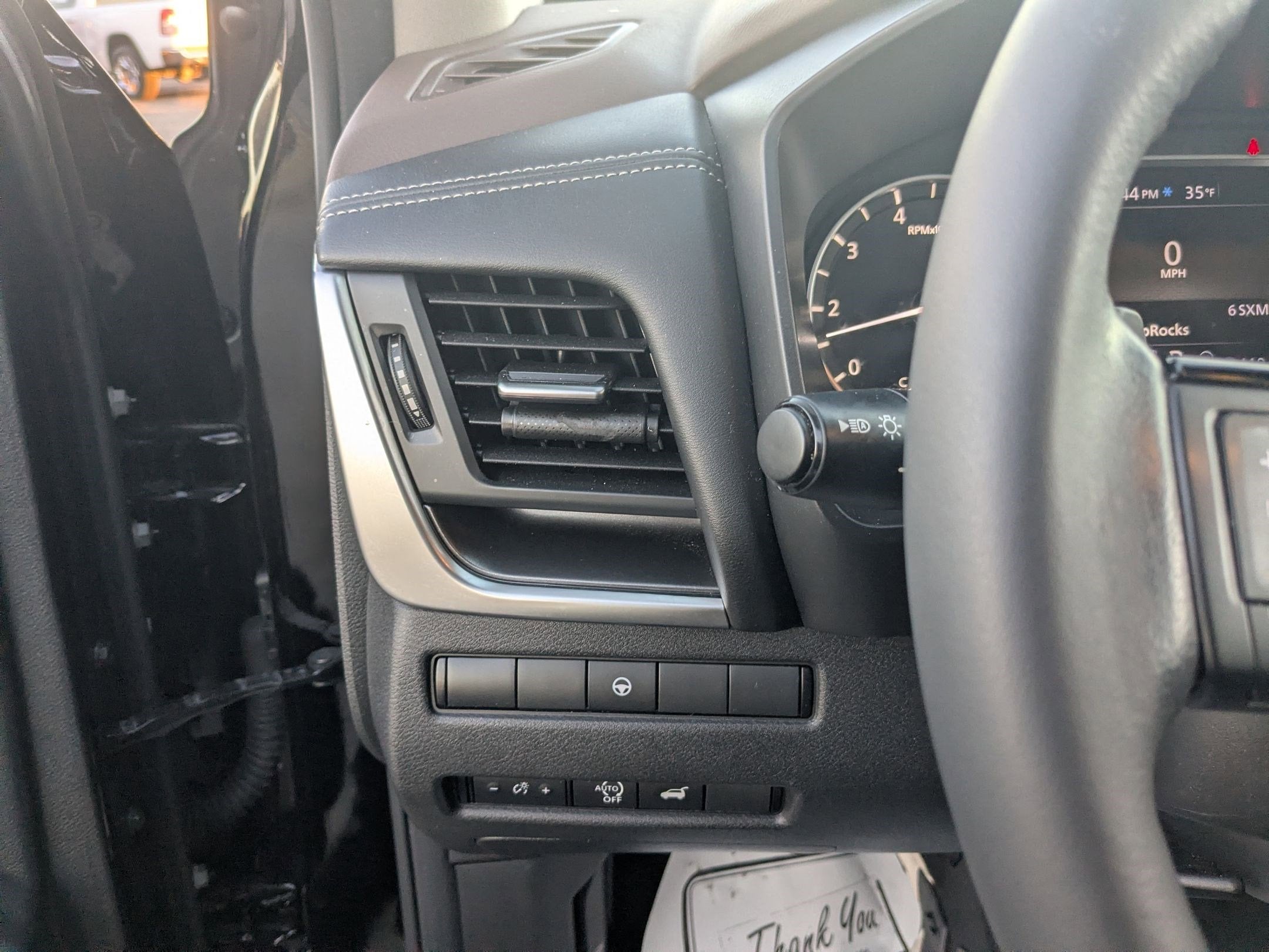 2023 Nissan Rogue SV FWD