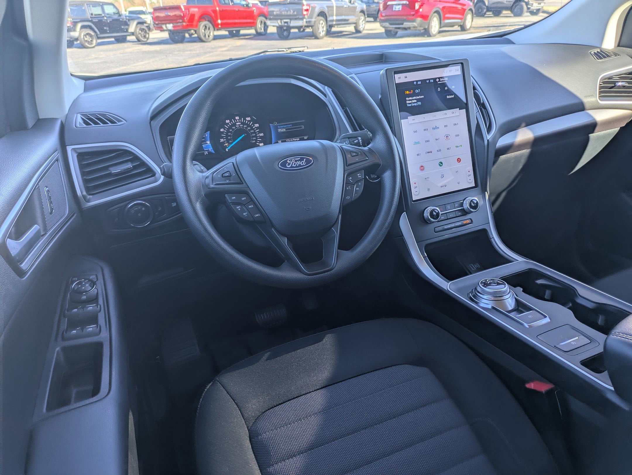 2024 Ford Edge SE