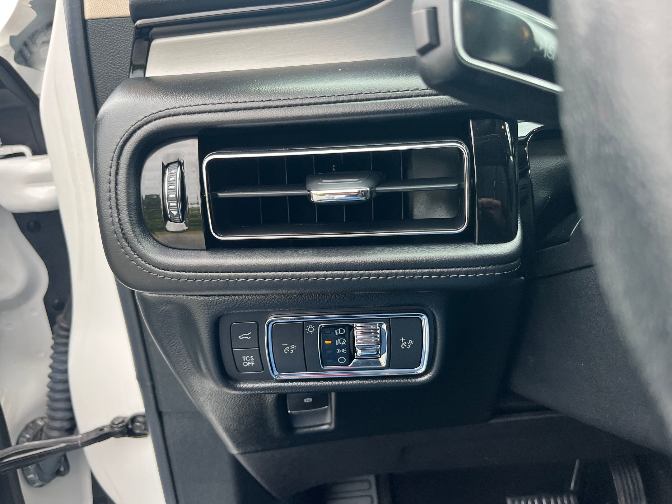 2021 Lincoln Nautilus Standard