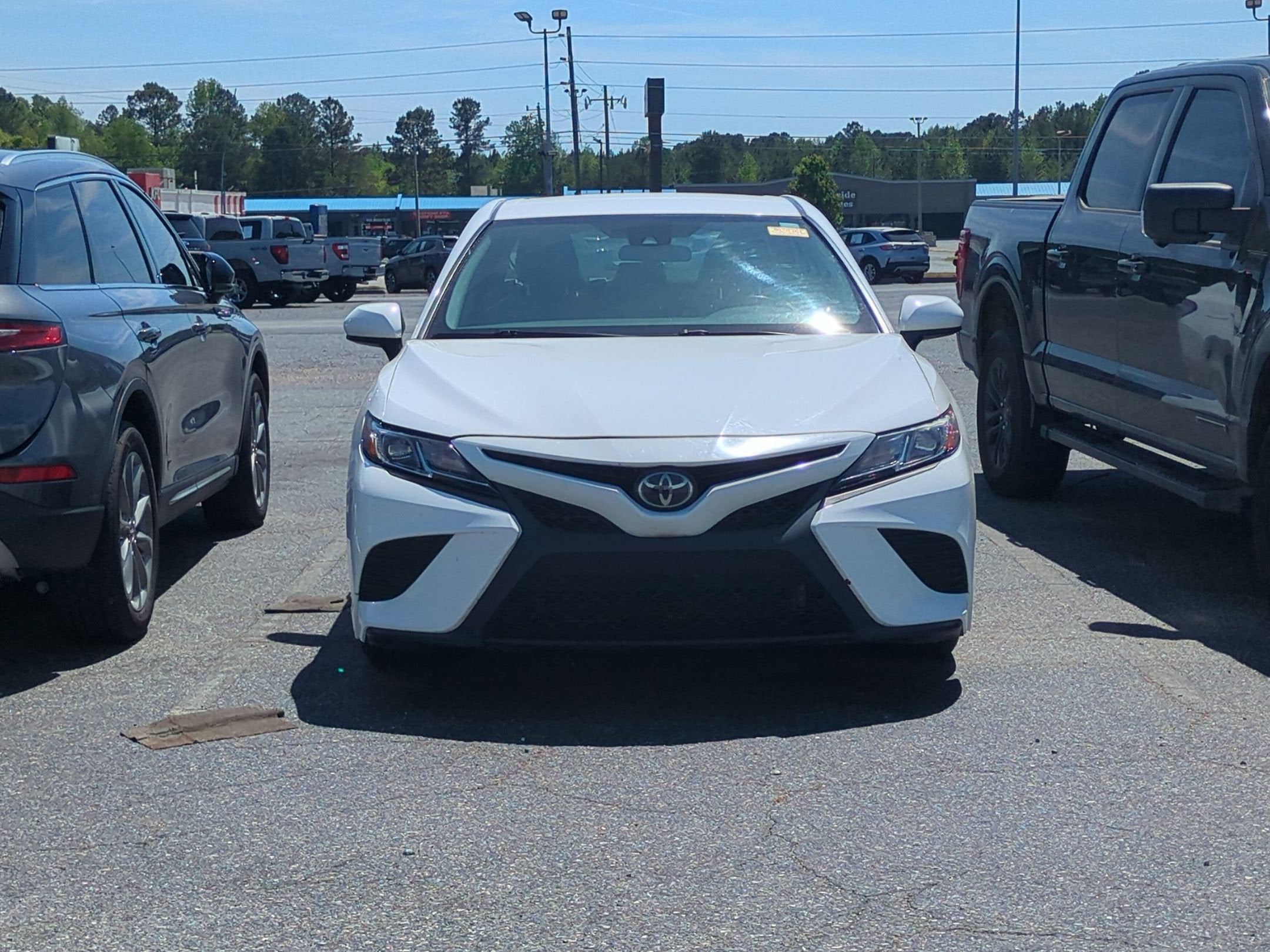 2019 Toyota Camry SE