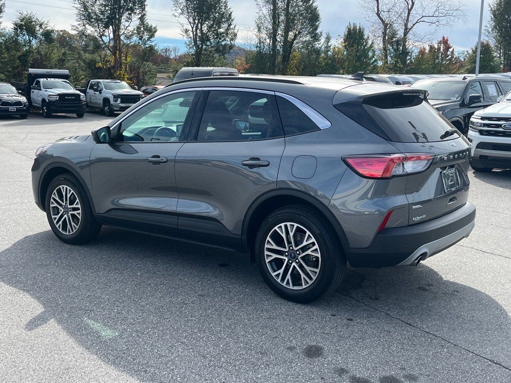 2022 Ford Escape SEL