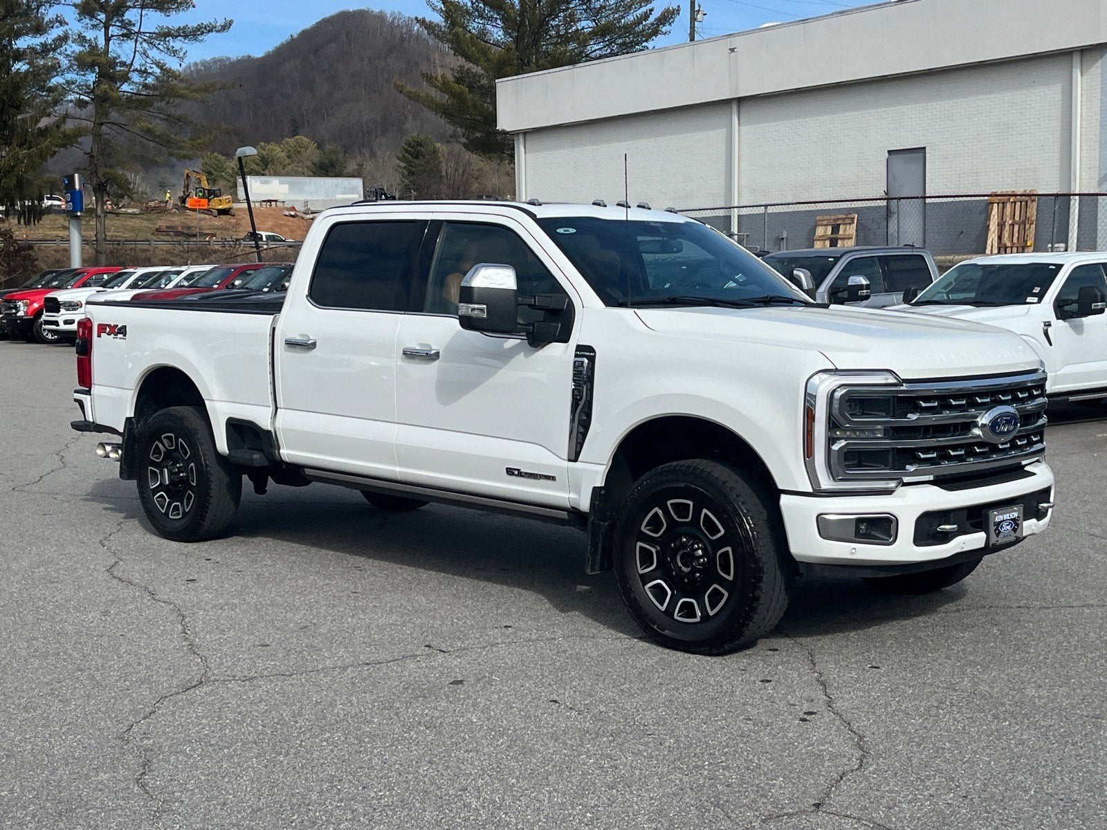2024 Ford Super Duty F-250 SRW Platinum