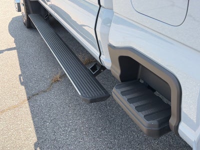 2025 Ford Super Duty F-450 DRW Platinum