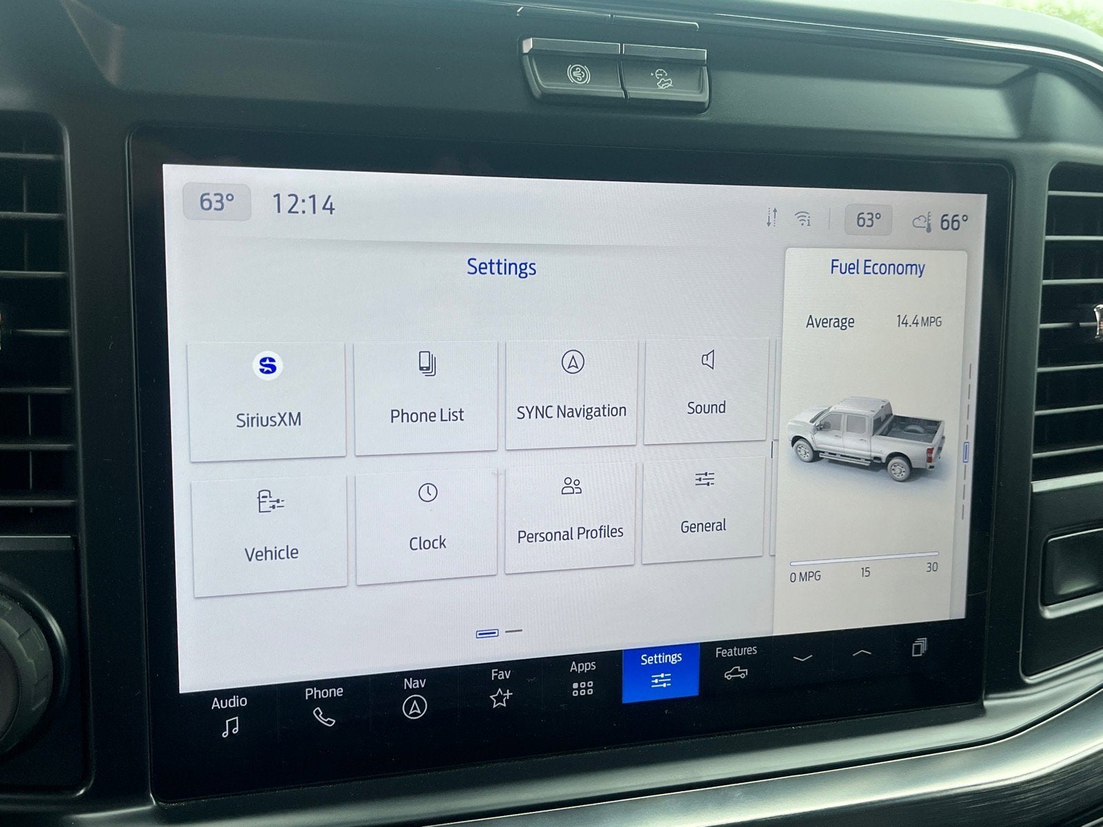 2025 Ford Super Duty F-450 DRW LARIAT