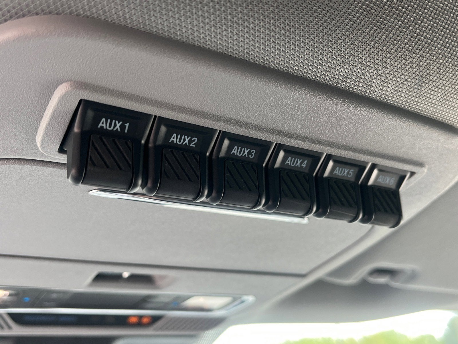 2025 Ford Super Duty F-450 DRW LARIAT