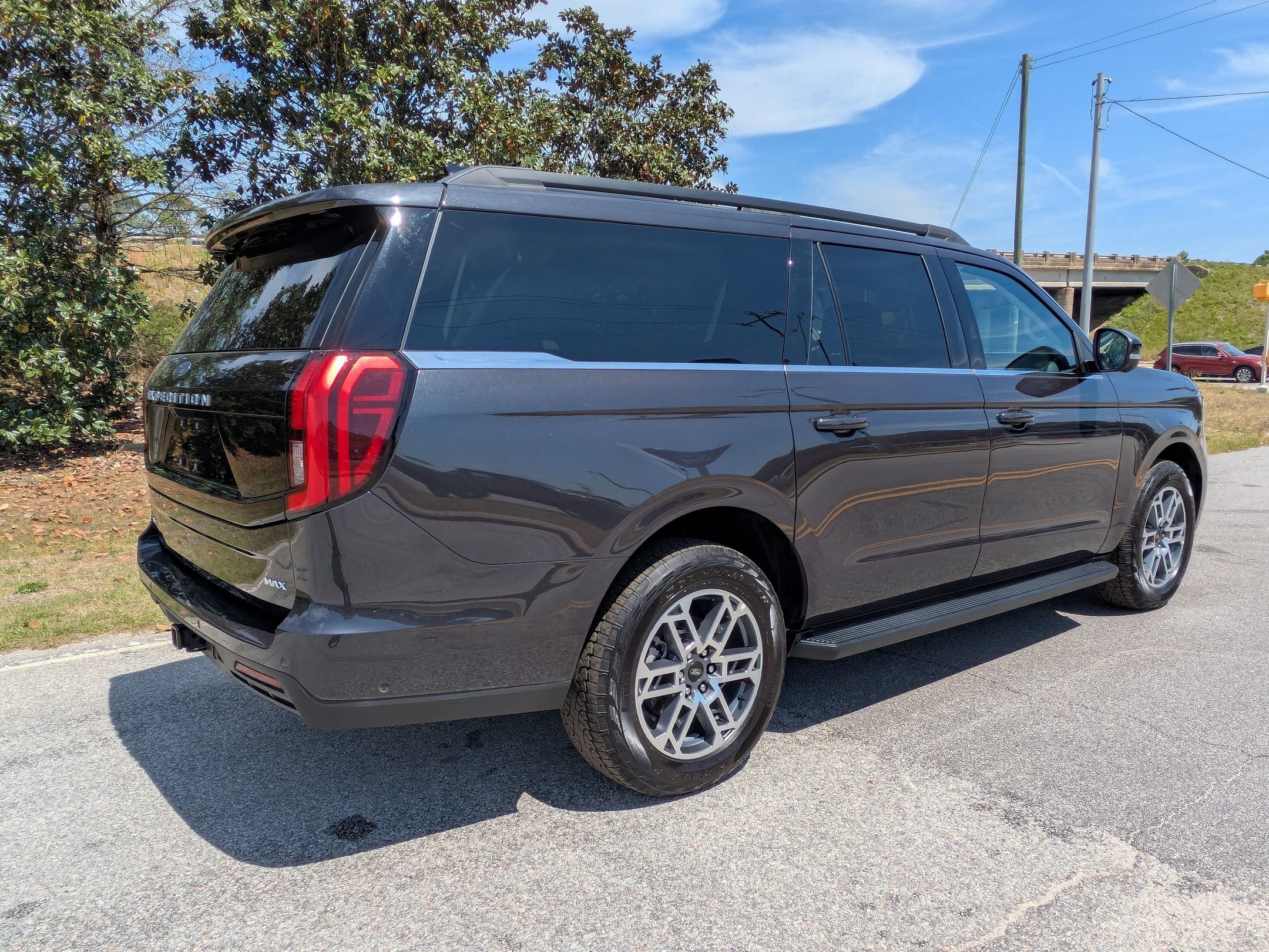 2025 Ford Expedition Max Active