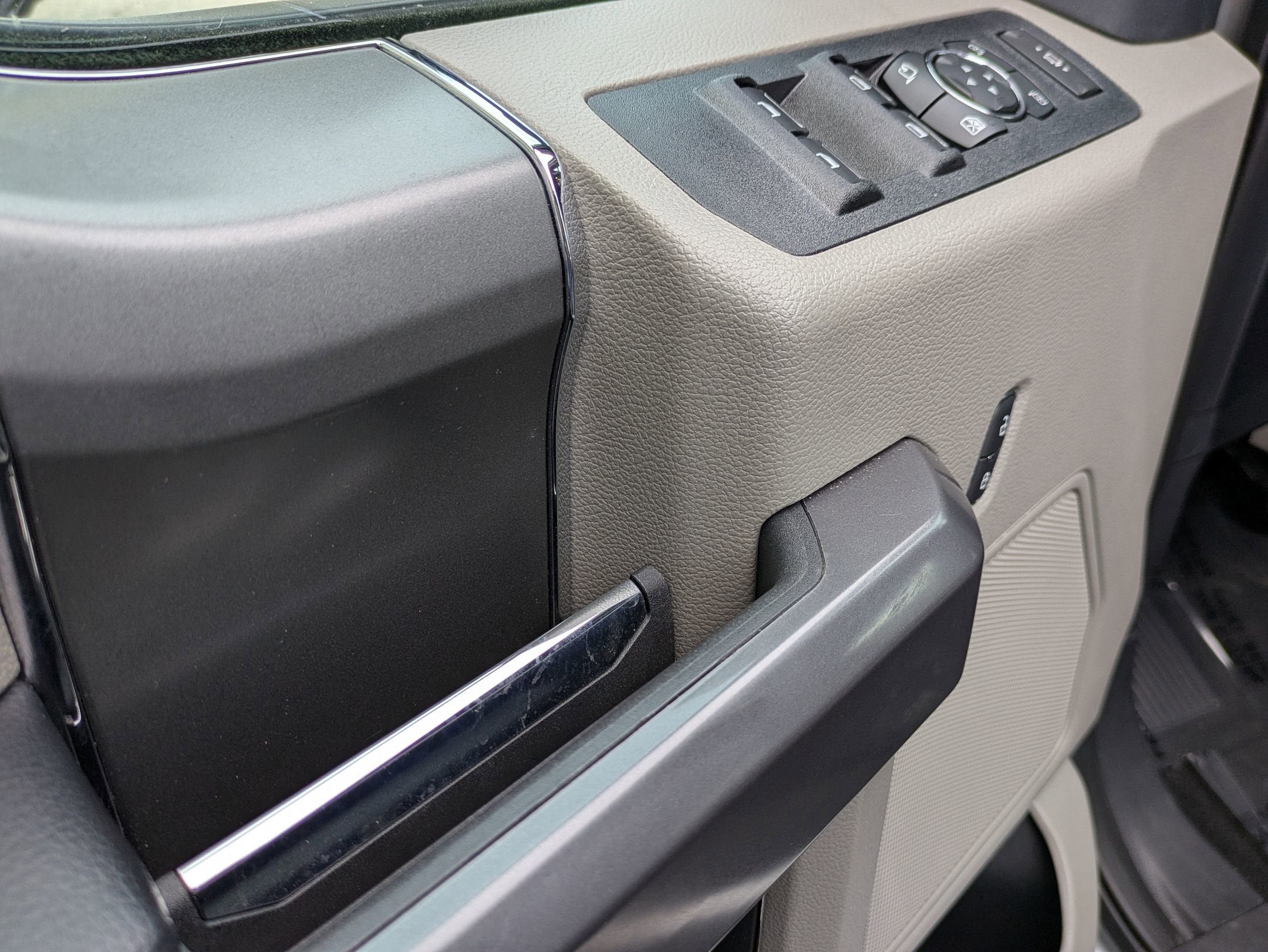 2022 Ford Super Duty F-250 SRW XLT