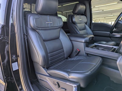 2025 Ford Super Duty F-250 SRW Platinum
