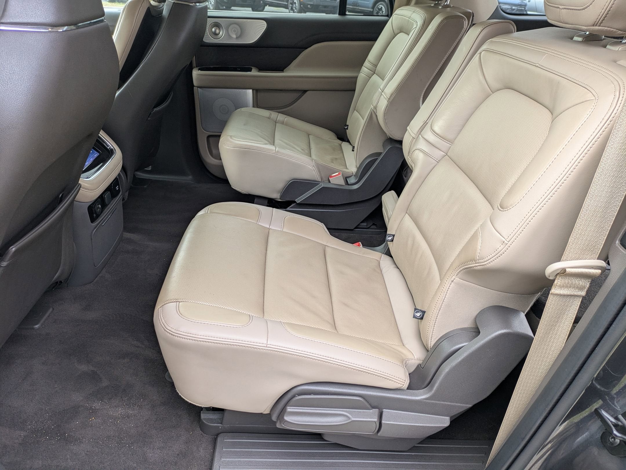 2023 Lincoln Navigator L Reserve