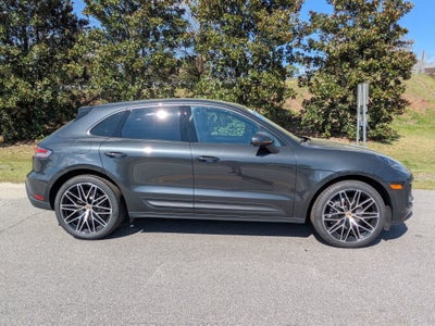 2024 Porsche Macan T