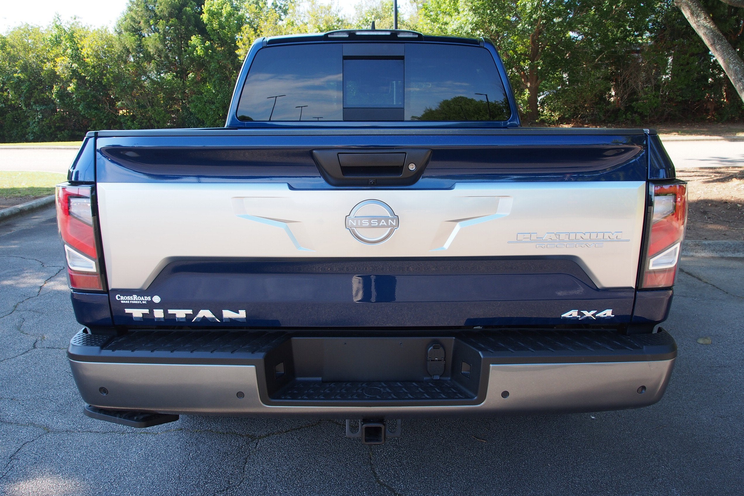 2023 Nissan Titan Platinum Reserve