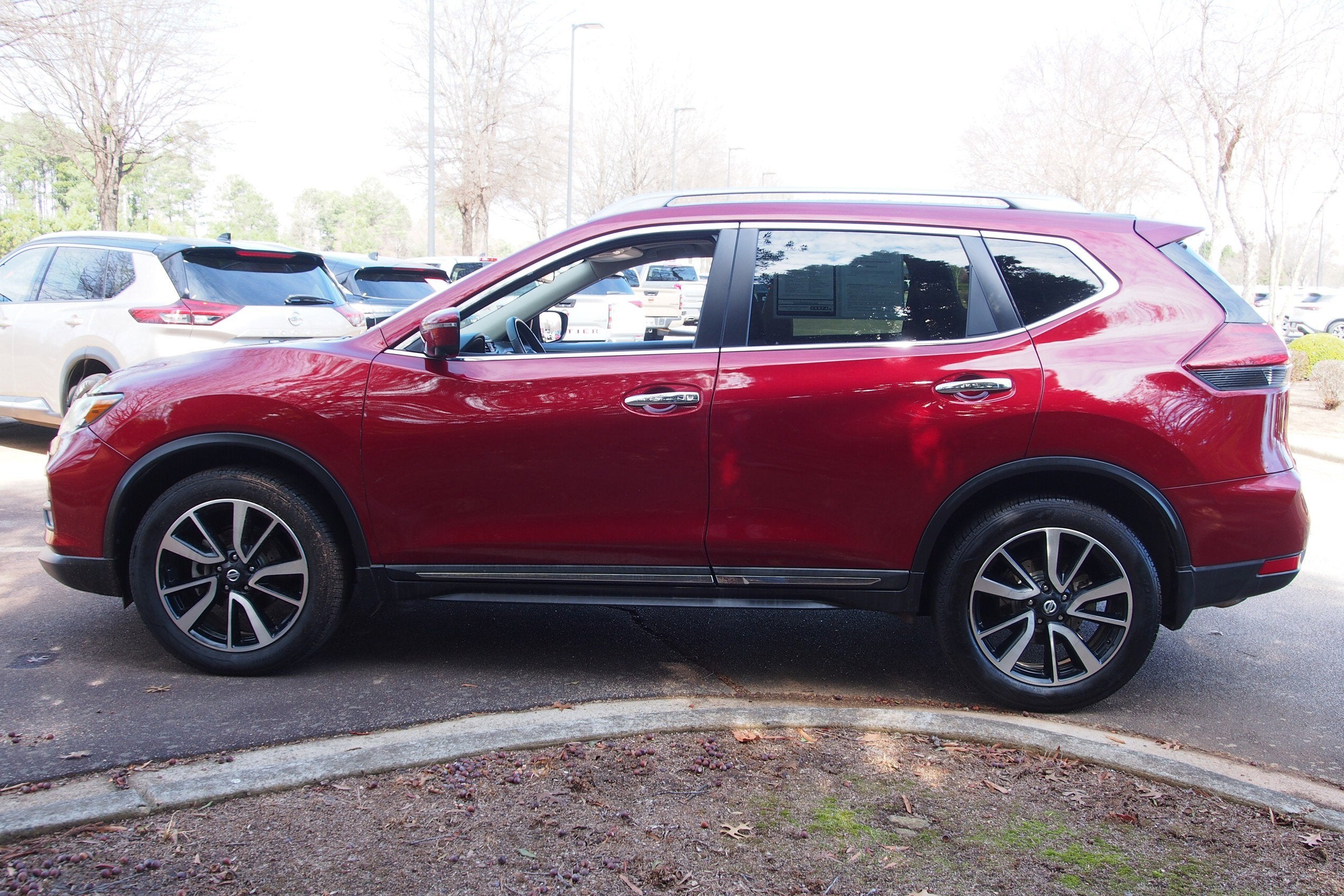 2020 Nissan Rogue SL