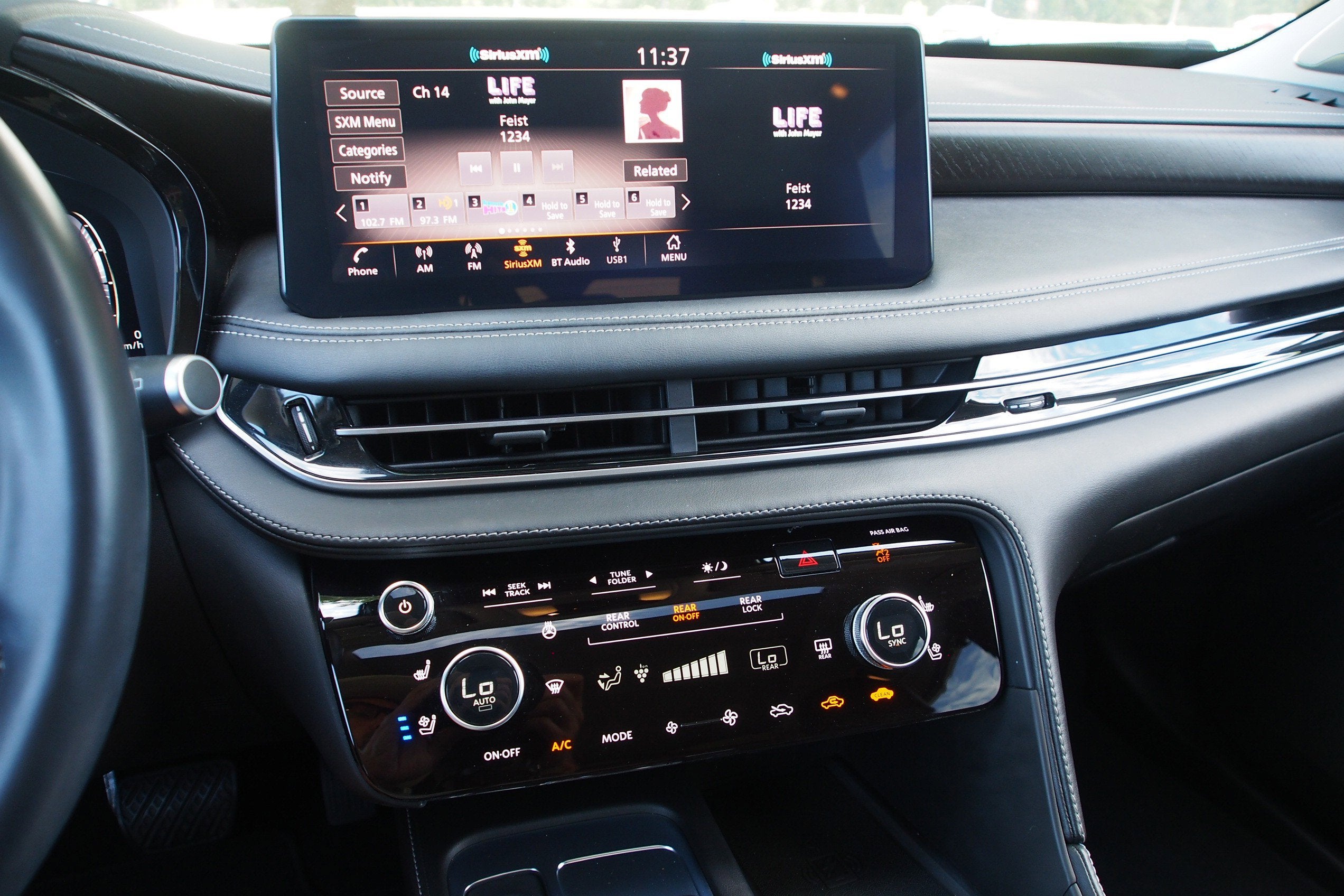 2022 INFINITI QX60 SENSORY