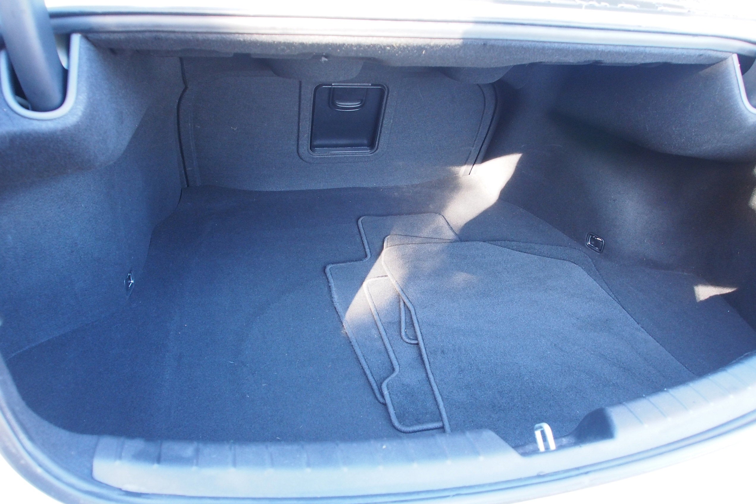 2019 Kia Cadenza Technology