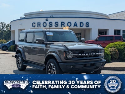 2025 Ford Bronco Outer Banks