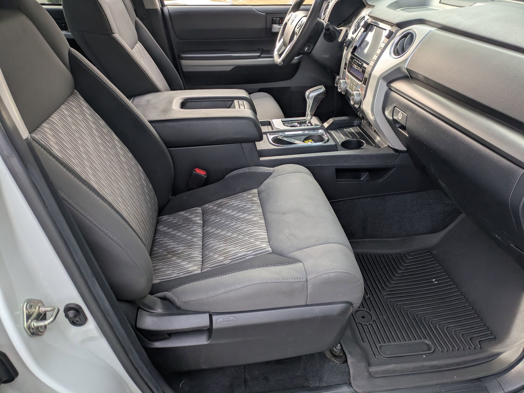 2020 Toyota Tundra 4WD SR5