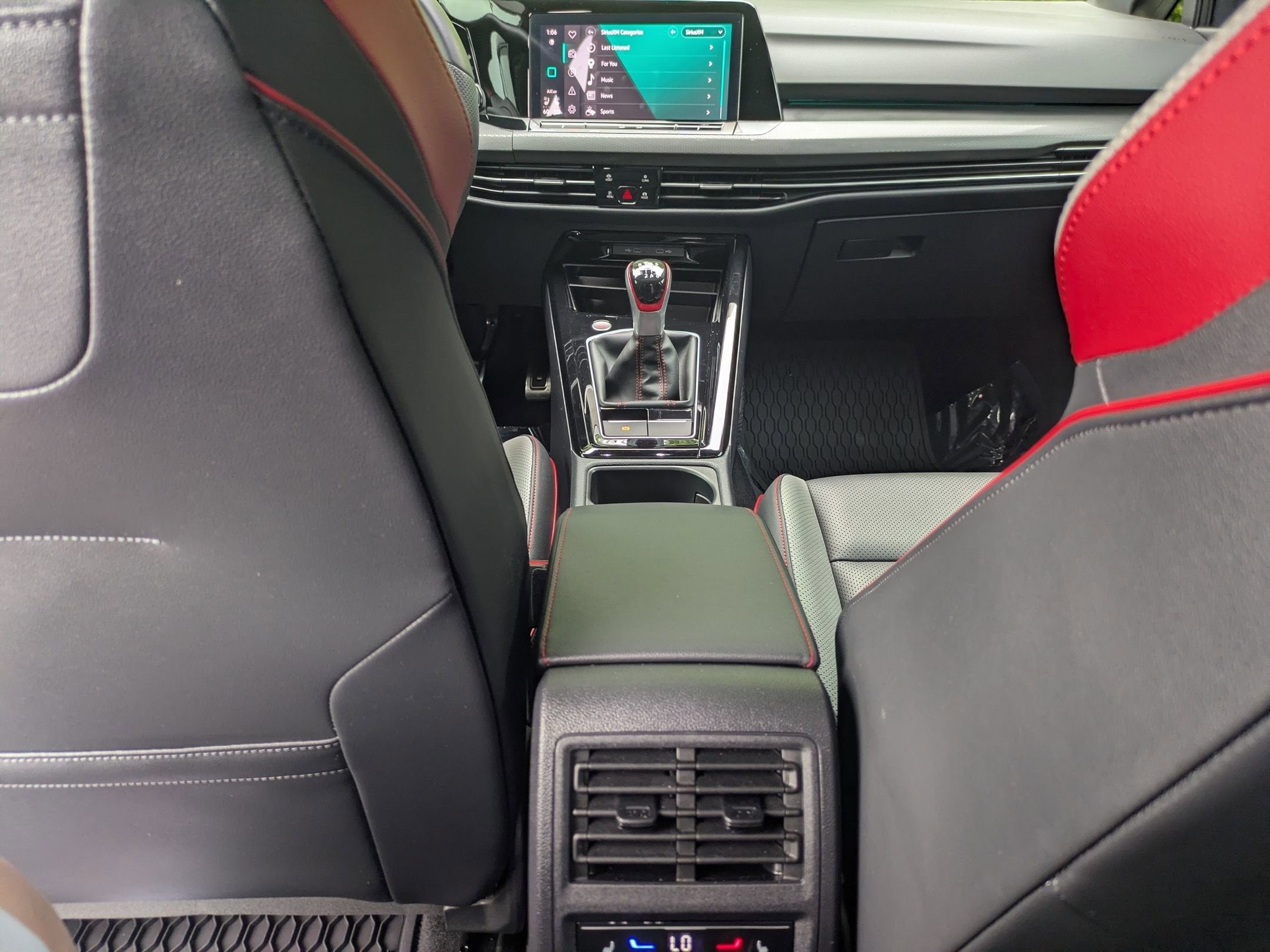 2024 Volkswagen Golf GTI 380 Autobahn