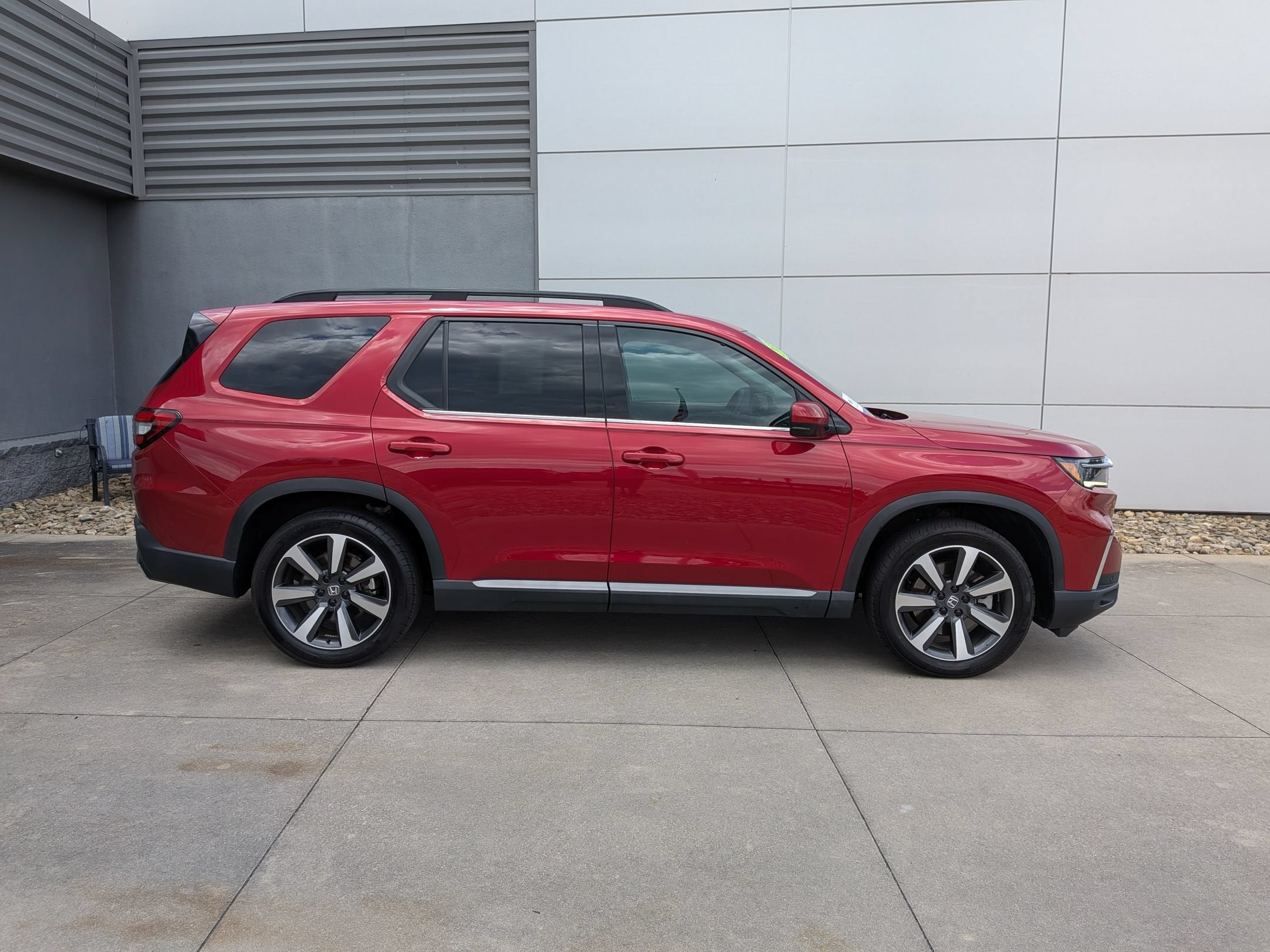 2025 Honda Pilot Touring