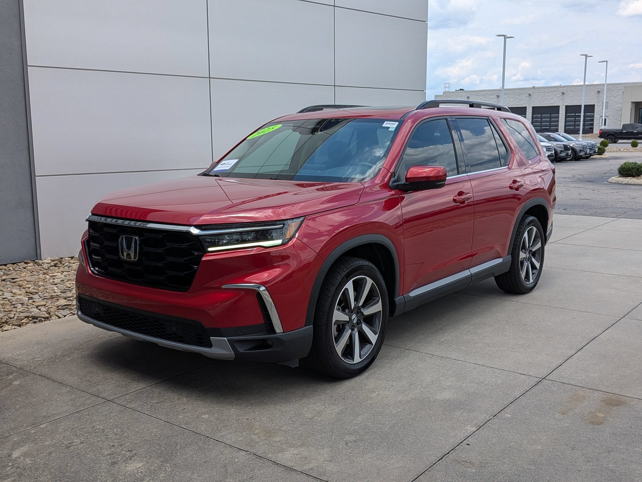 2025 Honda Pilot Touring