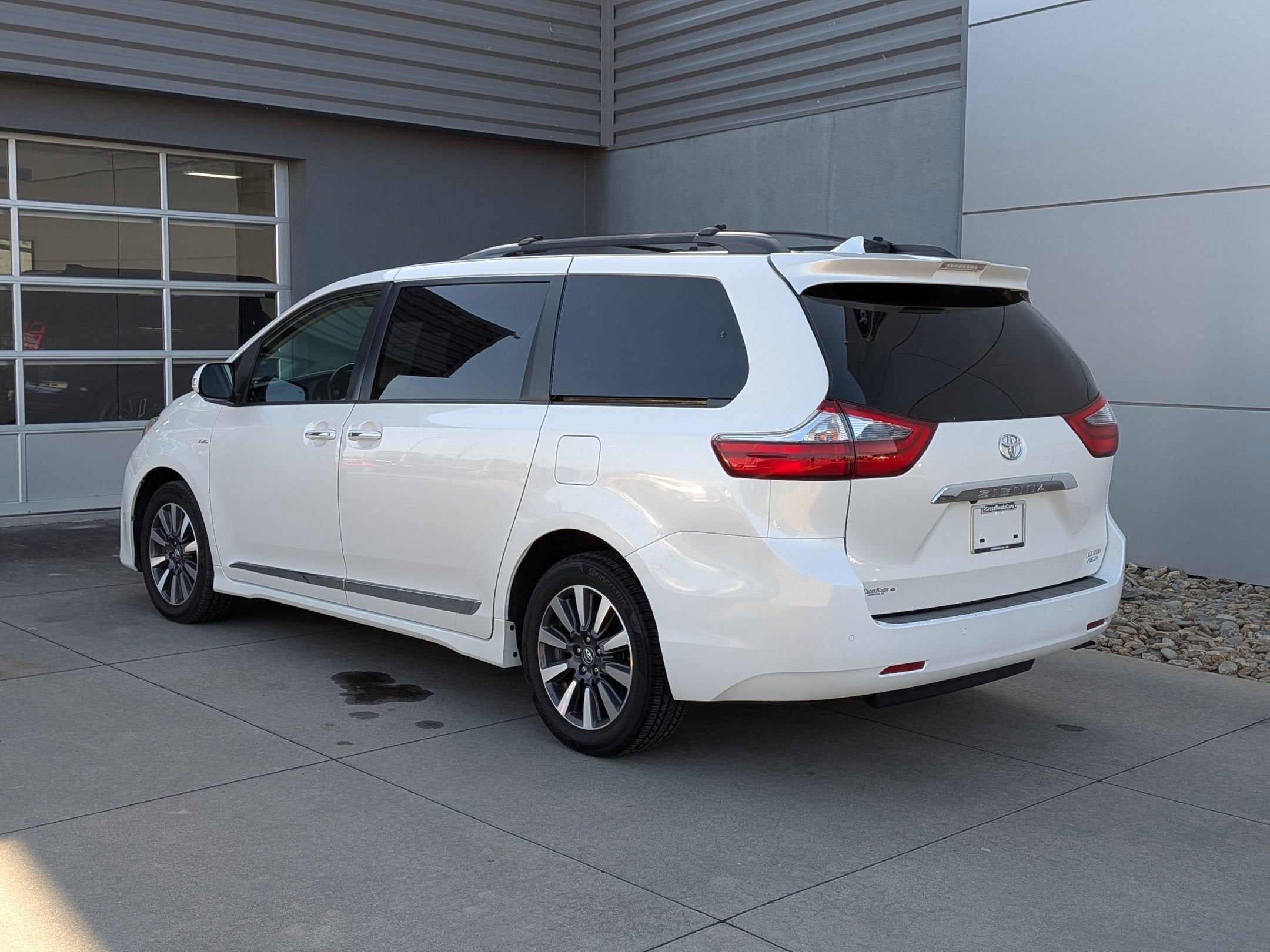 2020 Toyota Sienna Limited Premium
