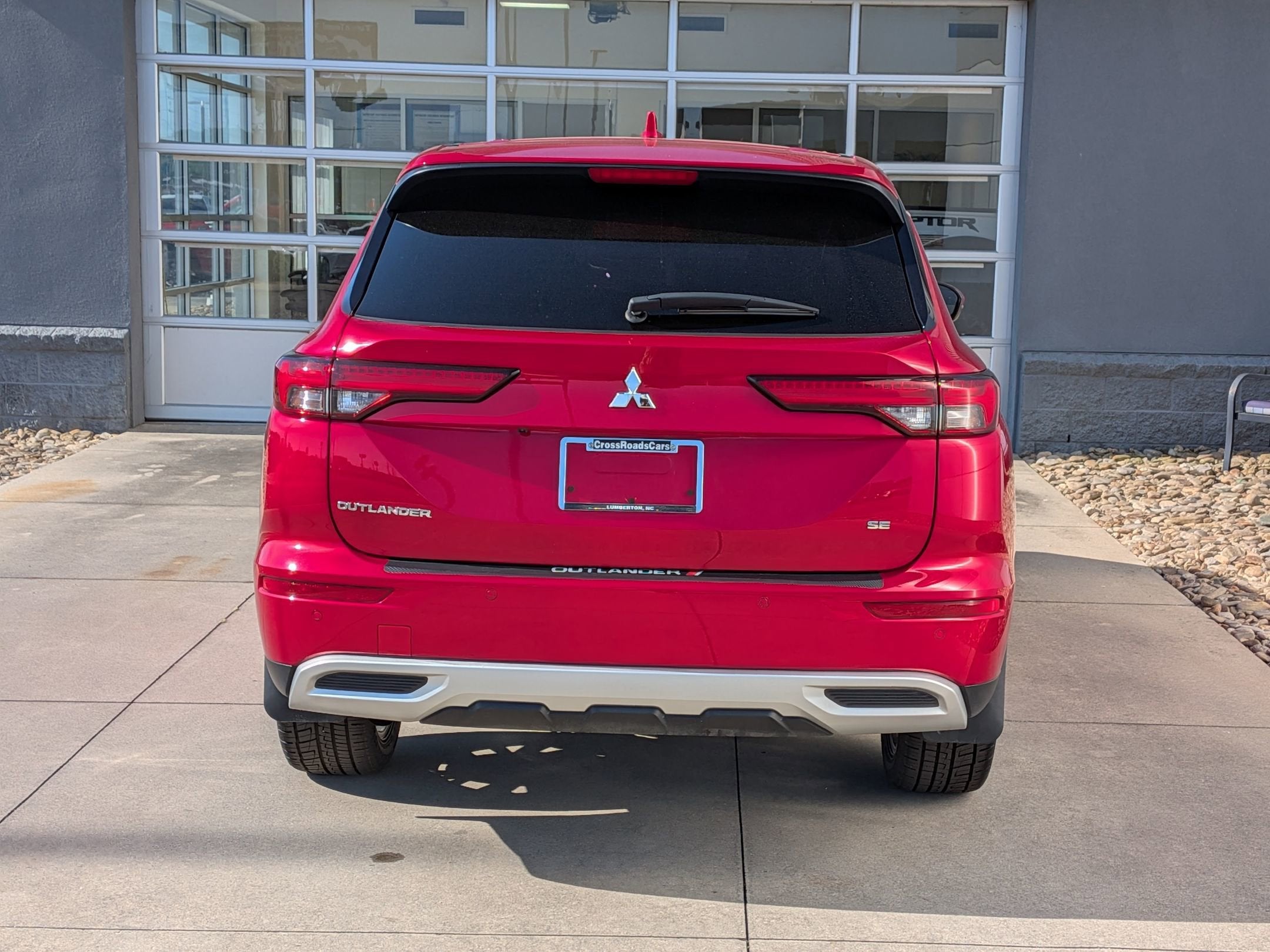 2024 Mitsubishi Outlander SE