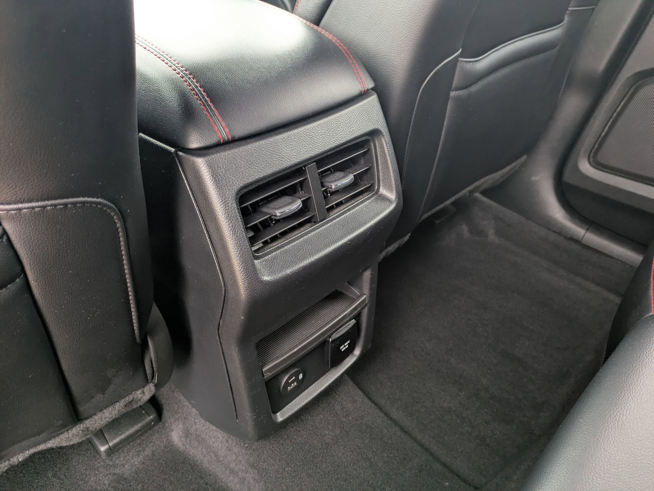 2022 Ford Edge ST Line