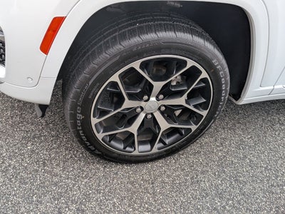 2023 Jeep Grand Cherokee Summit Reserve