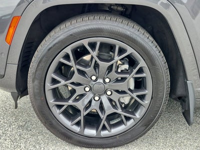 2023 Jeep Grand Cherokee L Summit