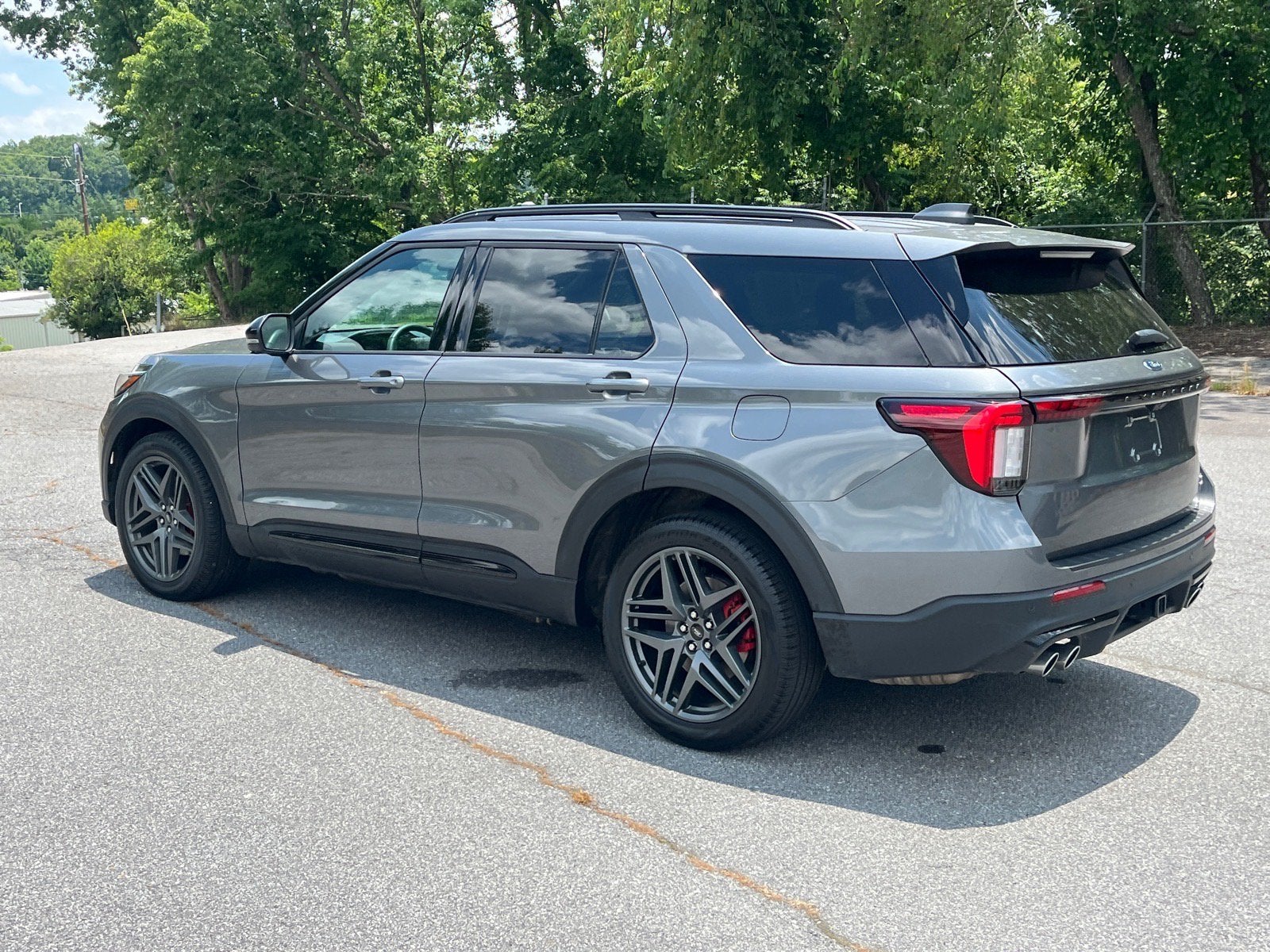 2025 Ford Explorer ST