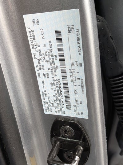 2023 Ford F-150 Lightning LARIAT