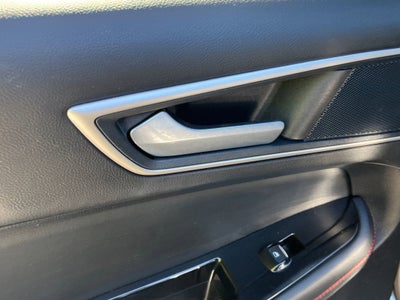 2020 Ford Edge ST Line