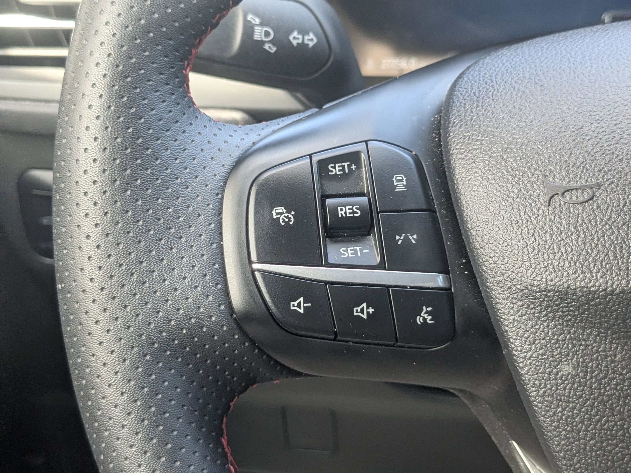 2024 Ford Escape ST-Line Select