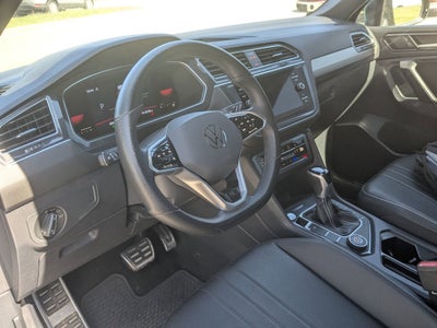 2023 Volkswagen Tiguan SE R-Line Black