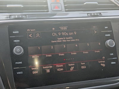 2023 Volkswagen Tiguan SE R-Line Black