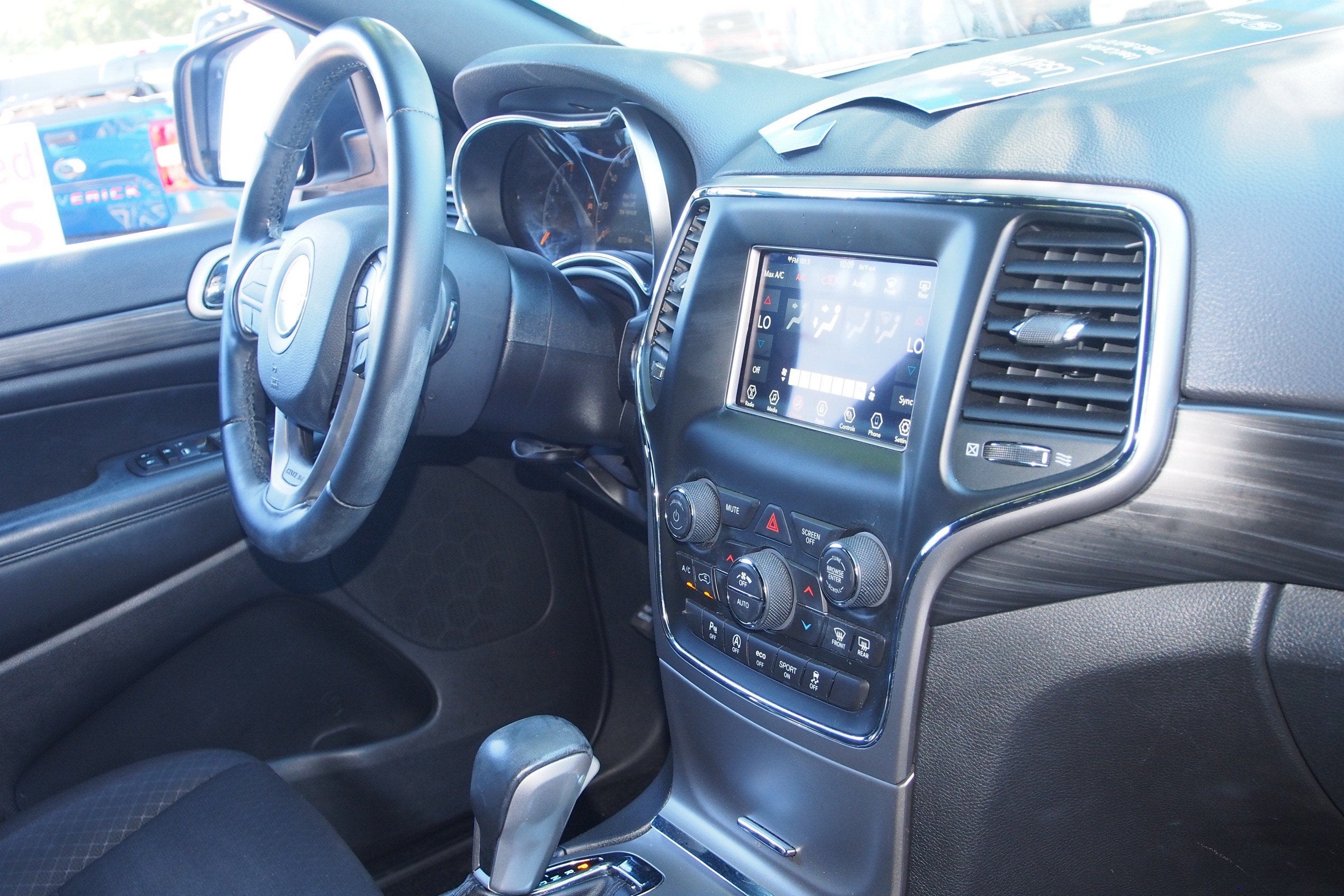 2021 Jeep Grand Cherokee Laredo E