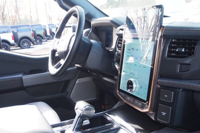 2025 Ford F-150 Lightning LARIAT