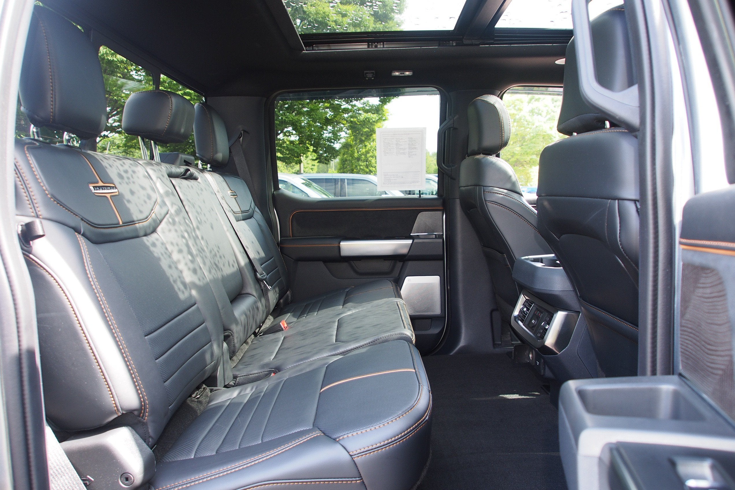 2024 Ford Super Duty F-350 SRW Platinum