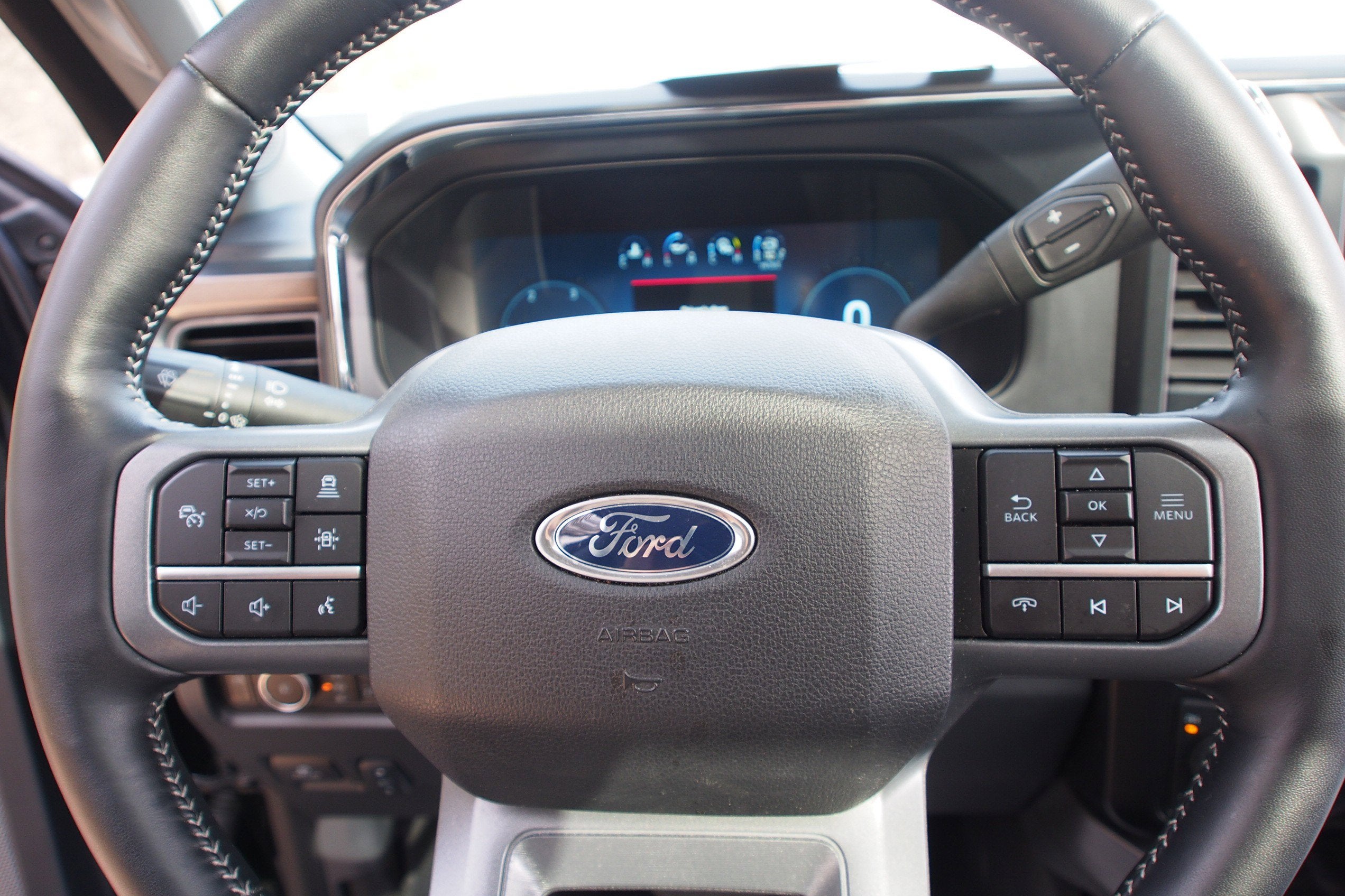 2024 Ford Super Duty F-350 SRW LARIAT