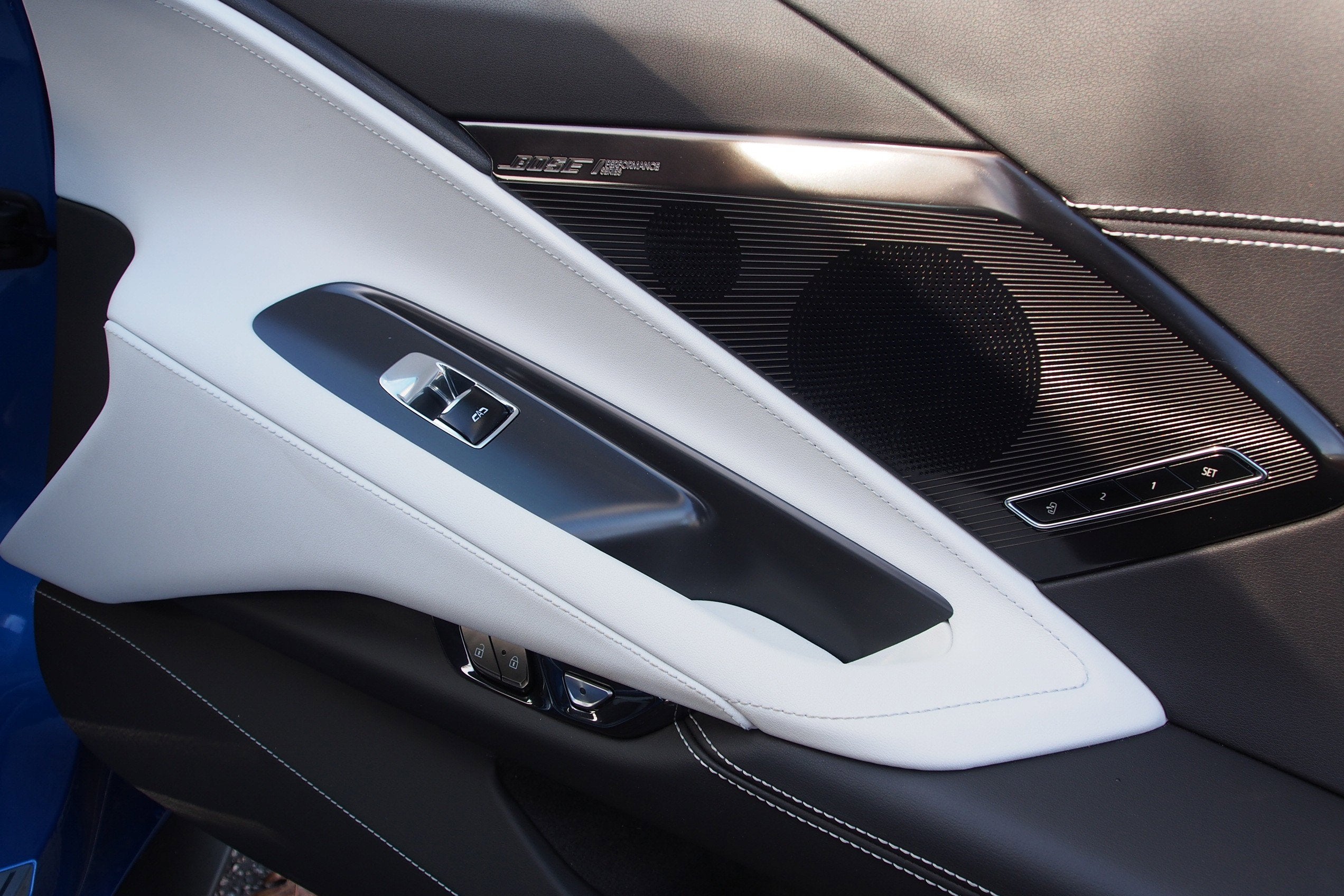 2023 Chevrolet Corvette 2LT