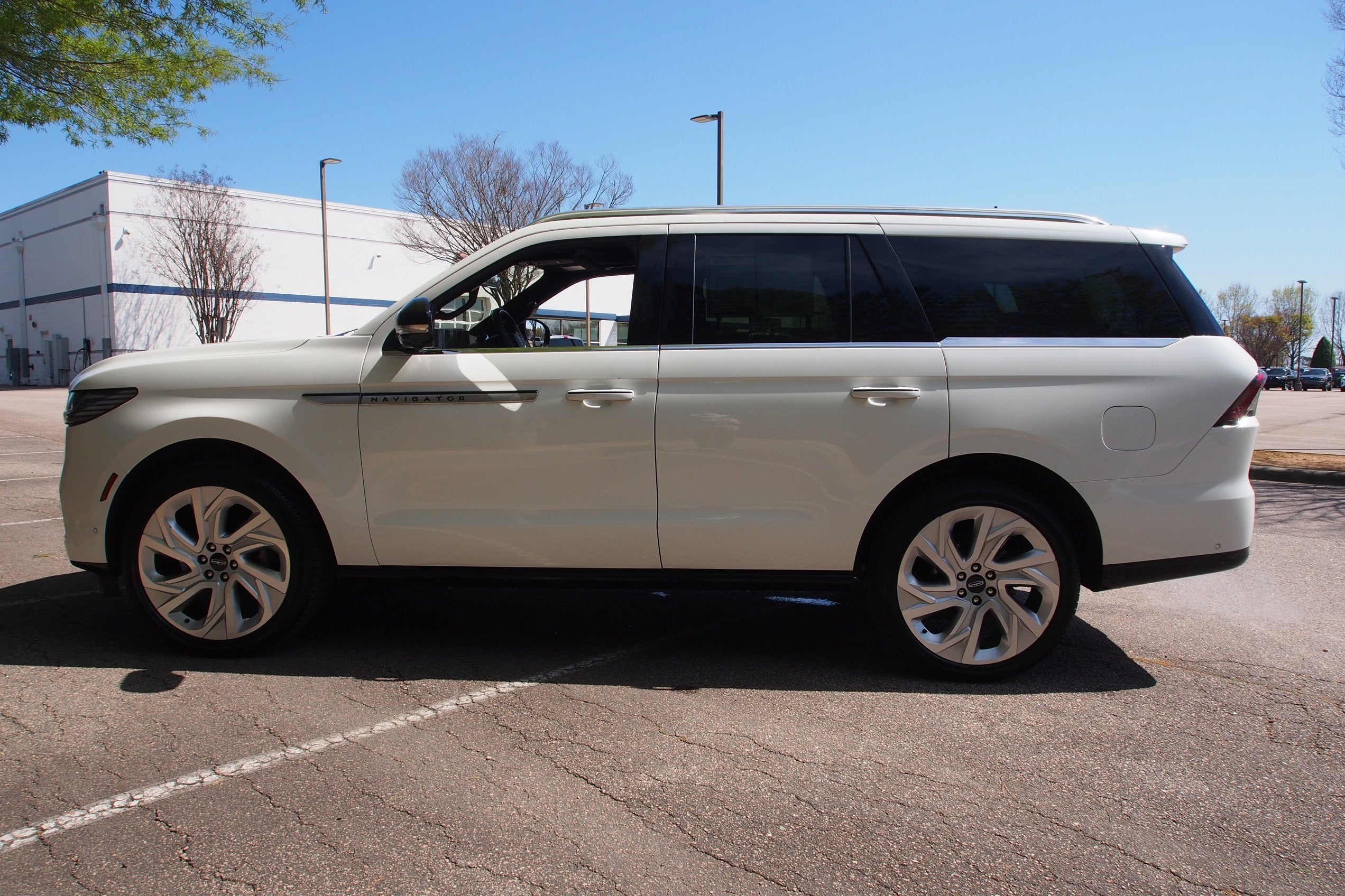 2025 Lincoln Navigator Reserve